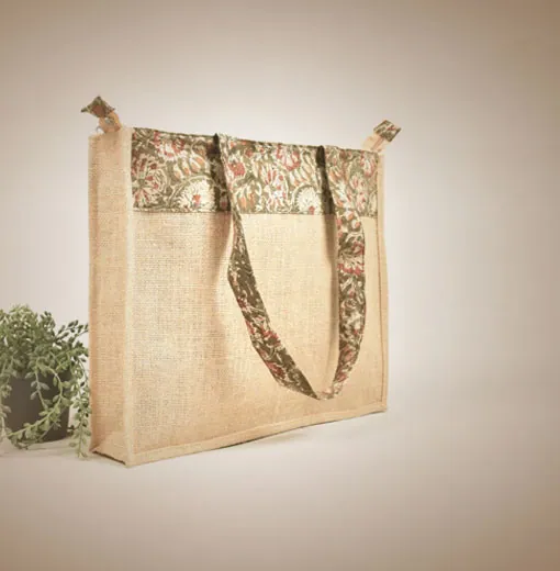 Customised jute bags